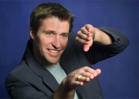 Speaker Cary Mullen keynotes on teamwork and motivation