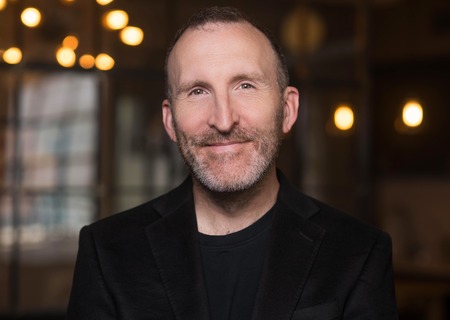 Owen Fitzpatrick, psychologist and keynote speaker on influence and belief, professional headshot